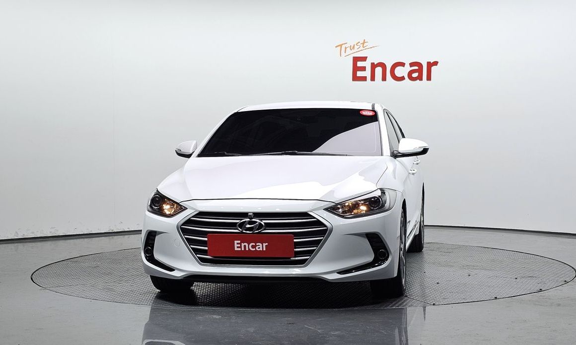 Hyundai AVANTE 2017