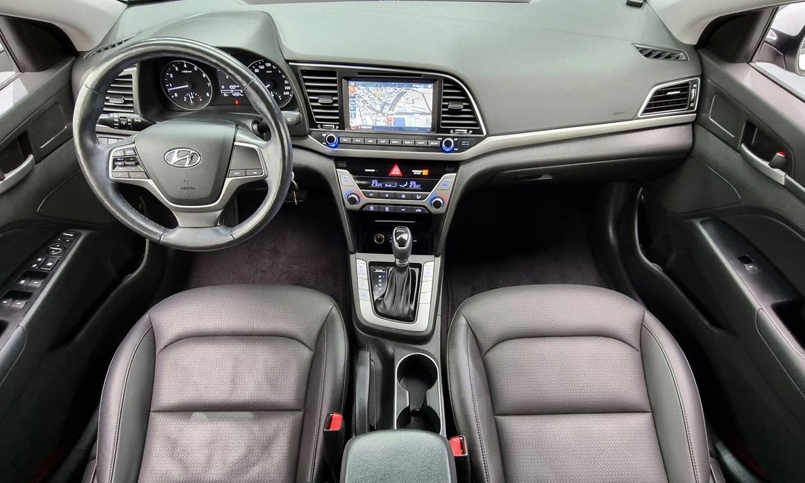 Hyundai AVANTE 2018