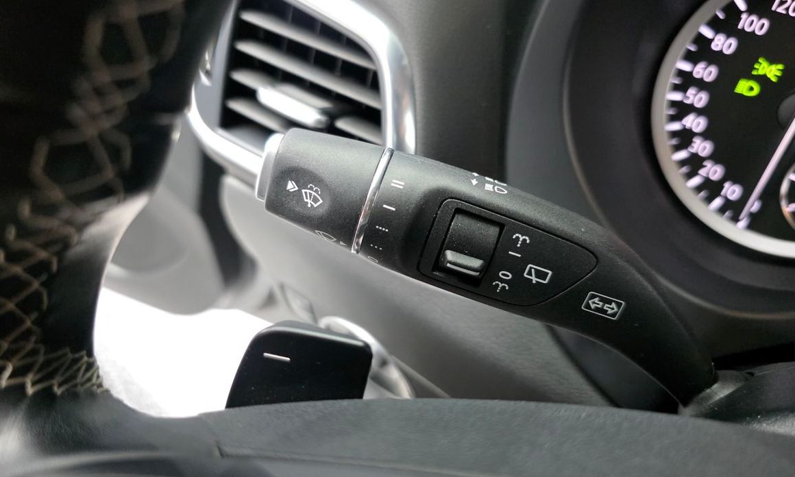 Infiniti Q30 2019