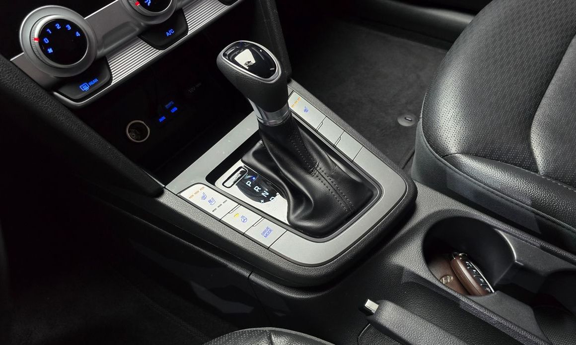 Hyundai AVANTE 2019