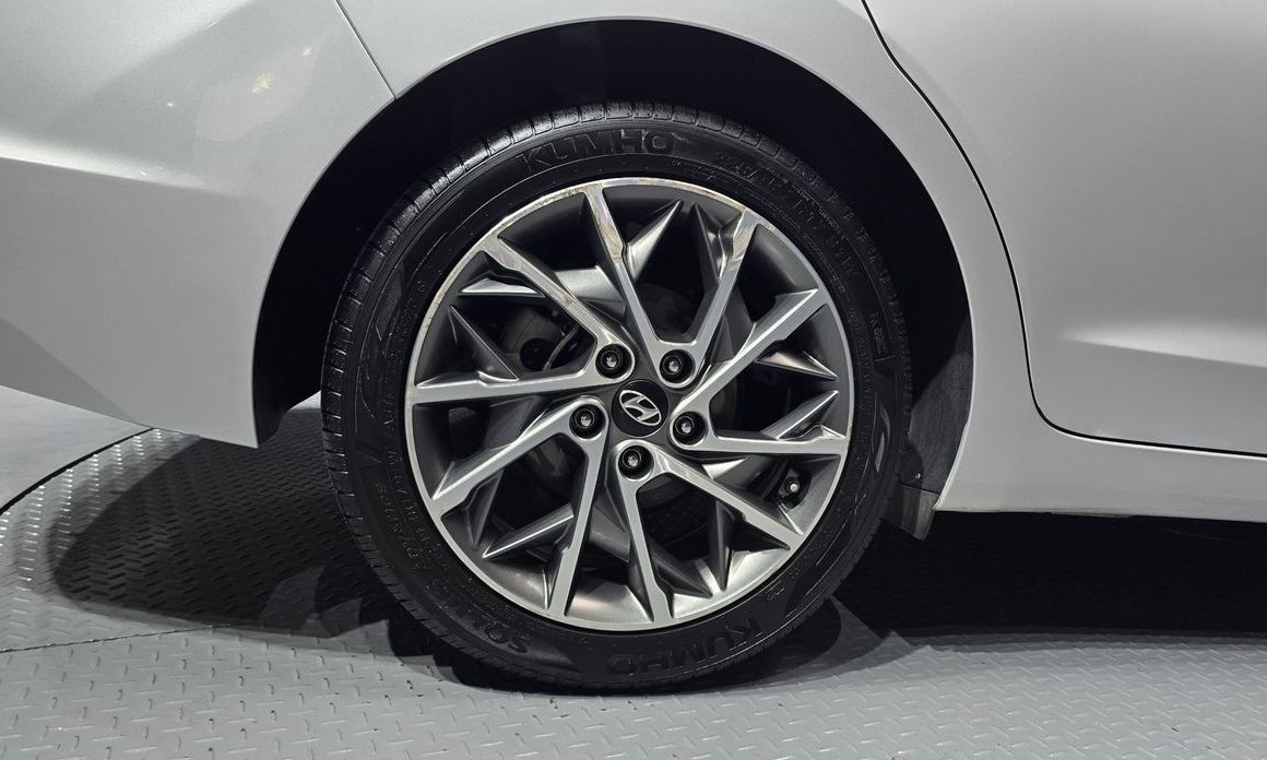 Hyundai AVANTE 2019
