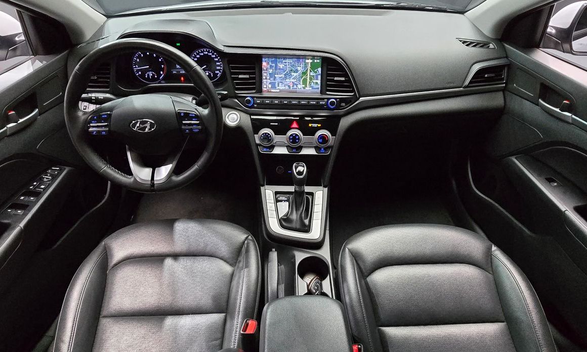 Hyundai AVANTE 2019