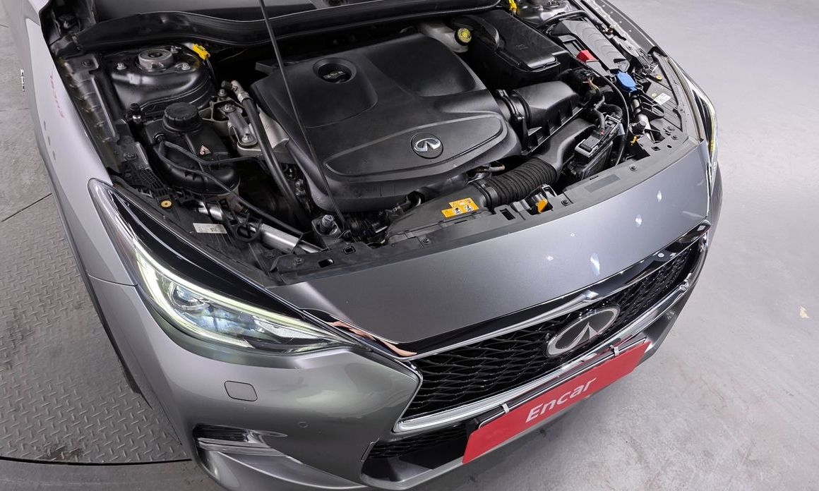 Infiniti Q30 2019