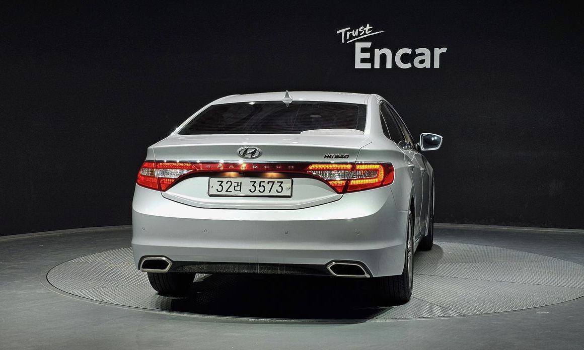 Hyundai Grandeur 2015