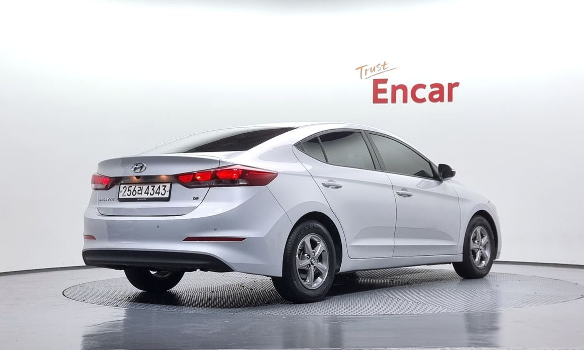 Hyundai AVANTE 2018