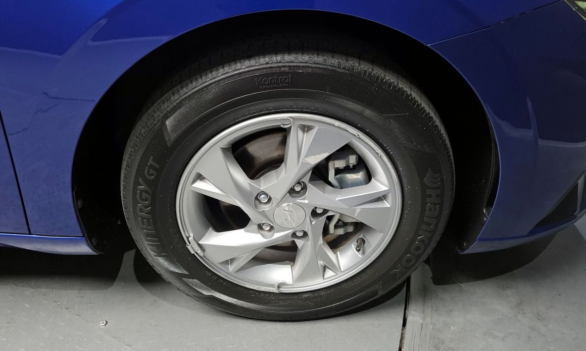 Hyundai AVANTE 2021