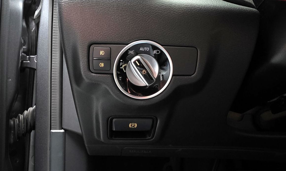 Infiniti Q30 2019