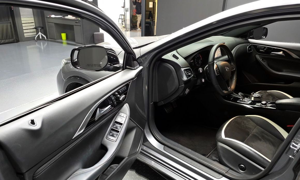 Infiniti Q30 2019