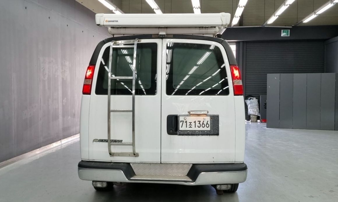 Chevrolet Express Van 2008