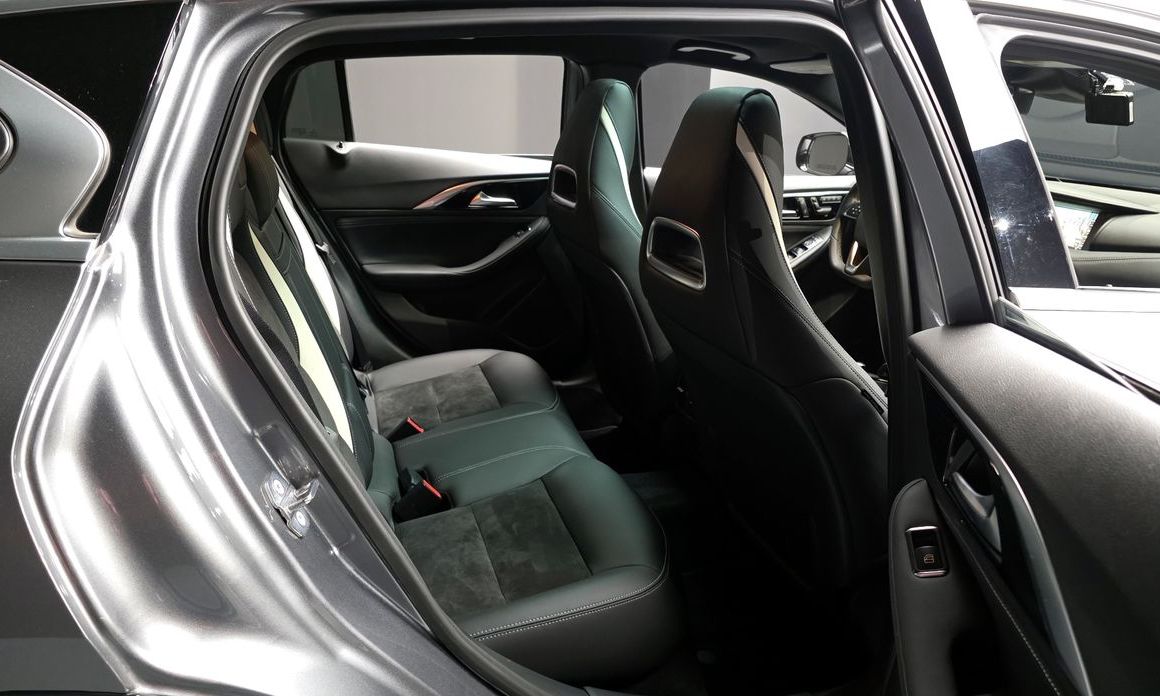 Infiniti Q30 2019
