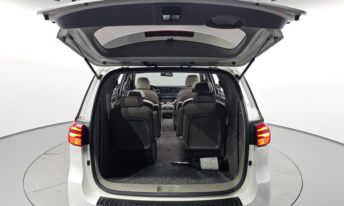 Kia Canival 2019