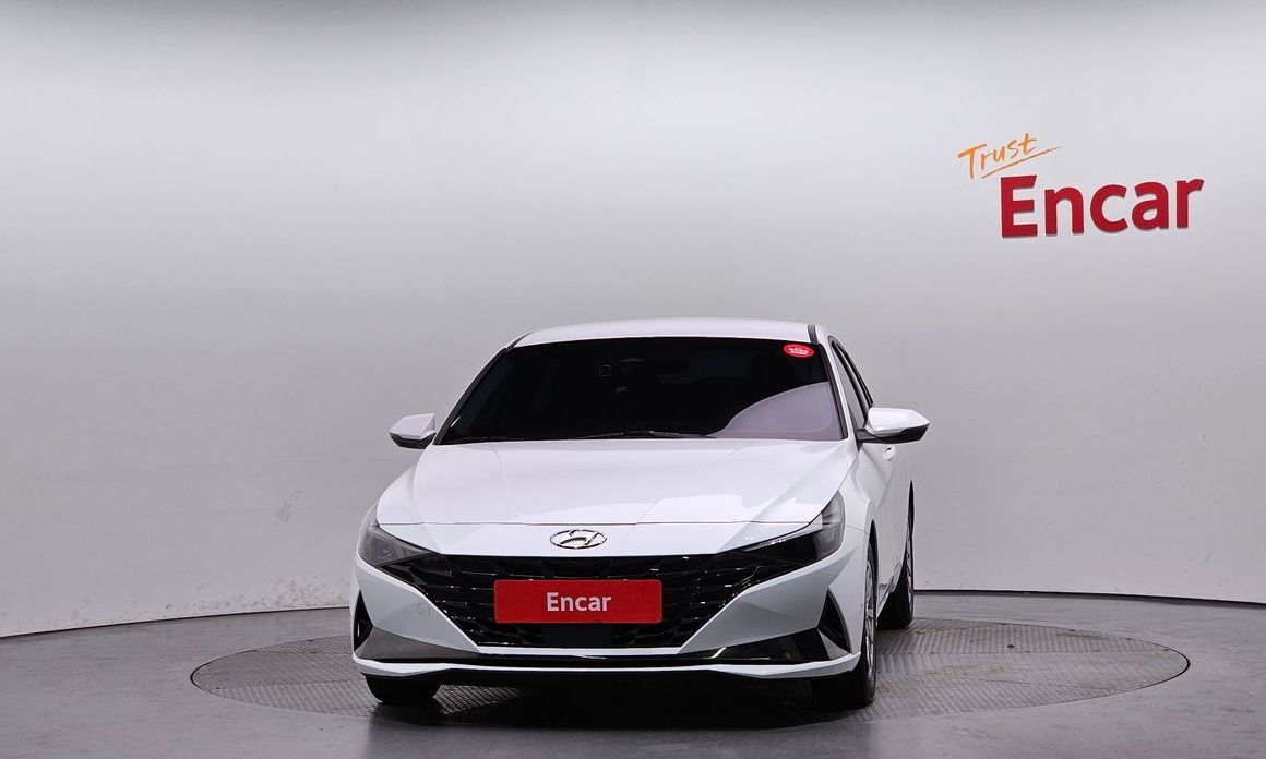 Hyundai AVANTE 2022