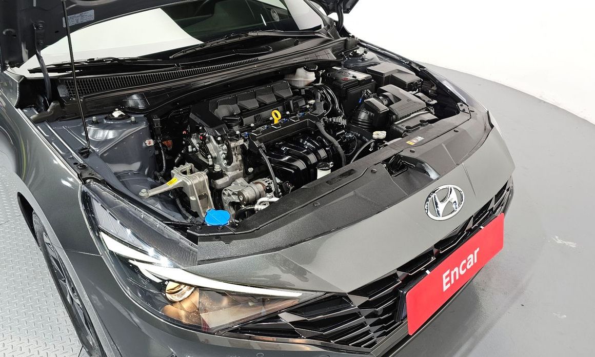 Hyundai AVANTE 2023