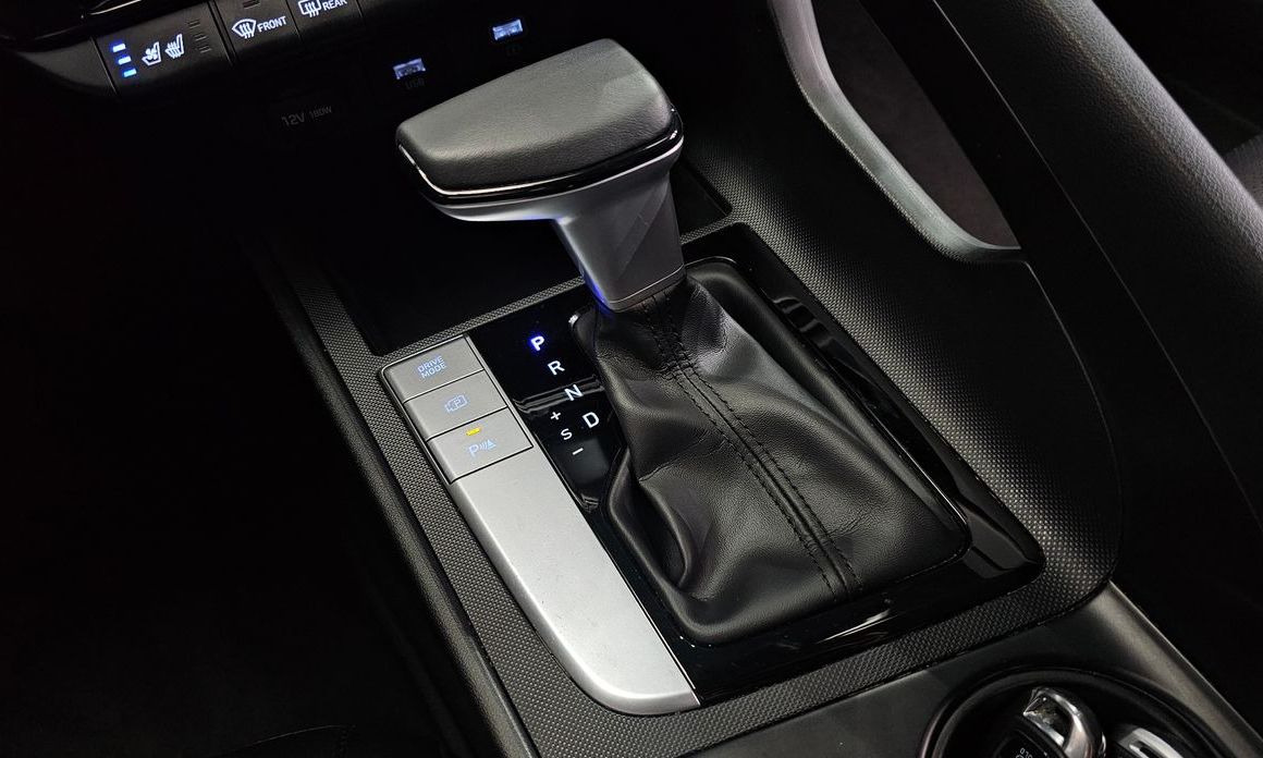 Hyundai AVANTE 2021