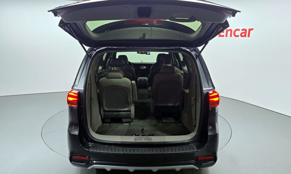 Kia Canival 2020