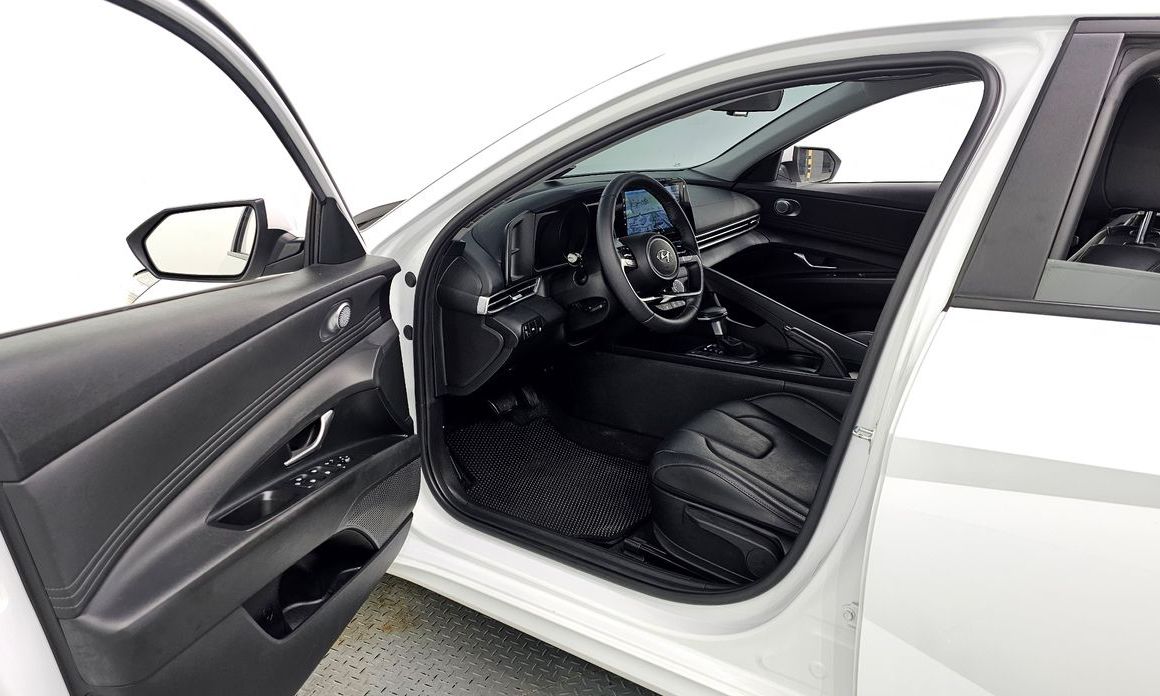 Hyundai AVANTE 2022