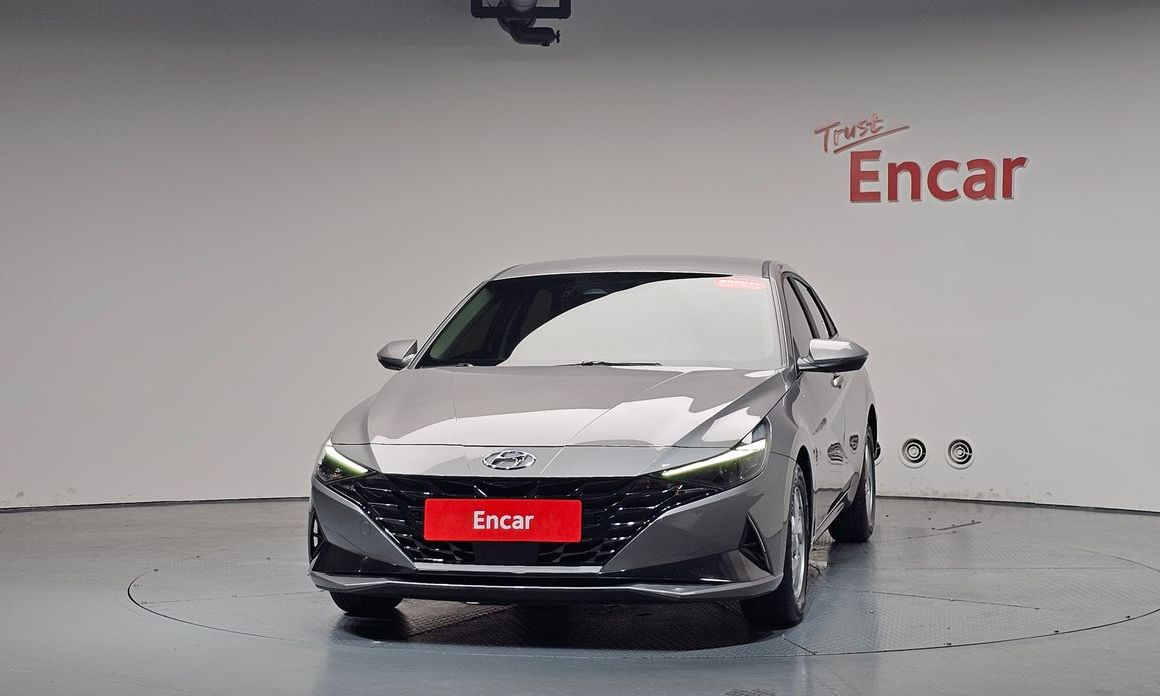 Hyundai AVANTE 2021