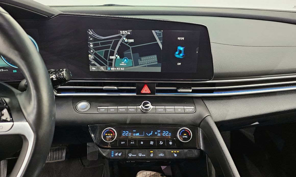 Hyundai AVANTE 2022