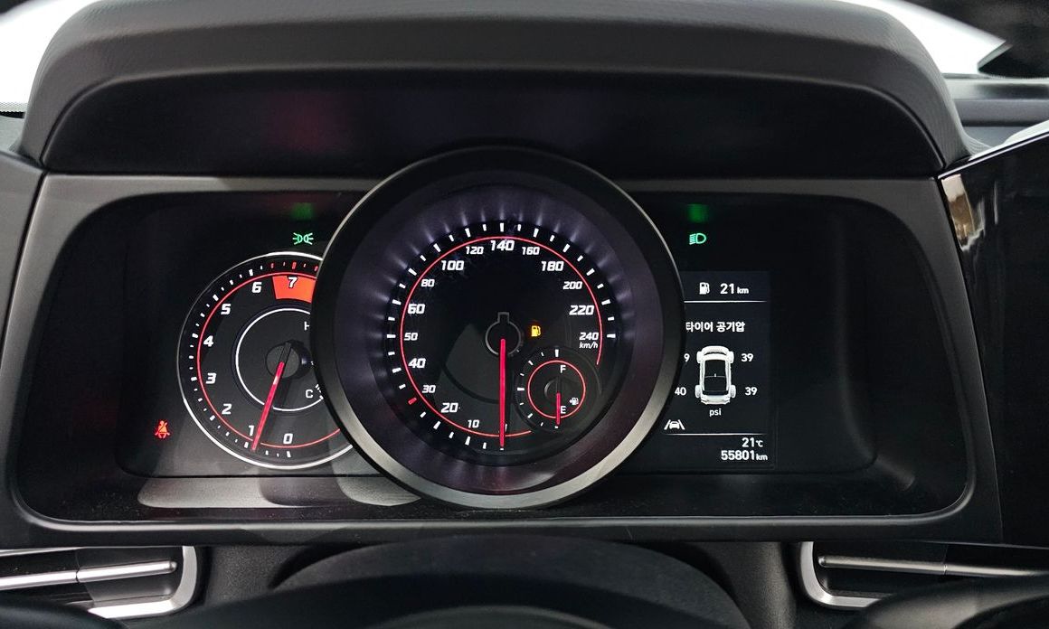 Hyundai AVANTE 2022