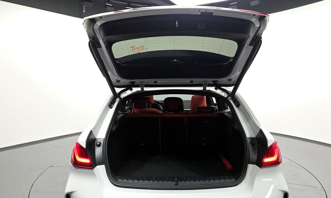 BMW 1-Series 2021