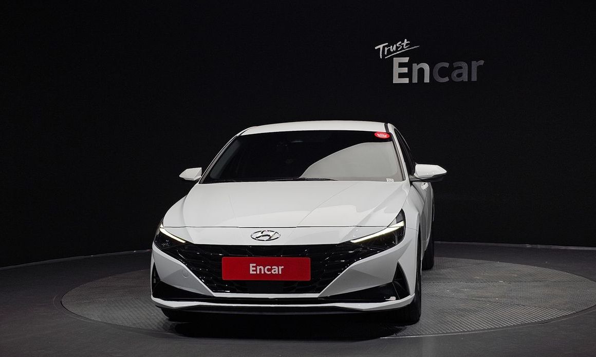 Hyundai AVANTE 2023