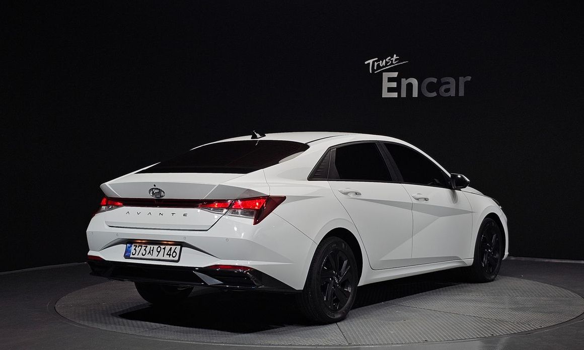 Hyundai AVANTE 2023