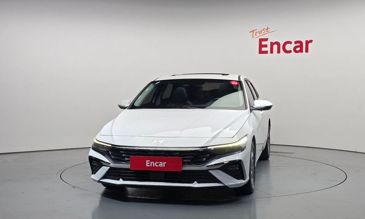 Hyundai AVANTE 2024