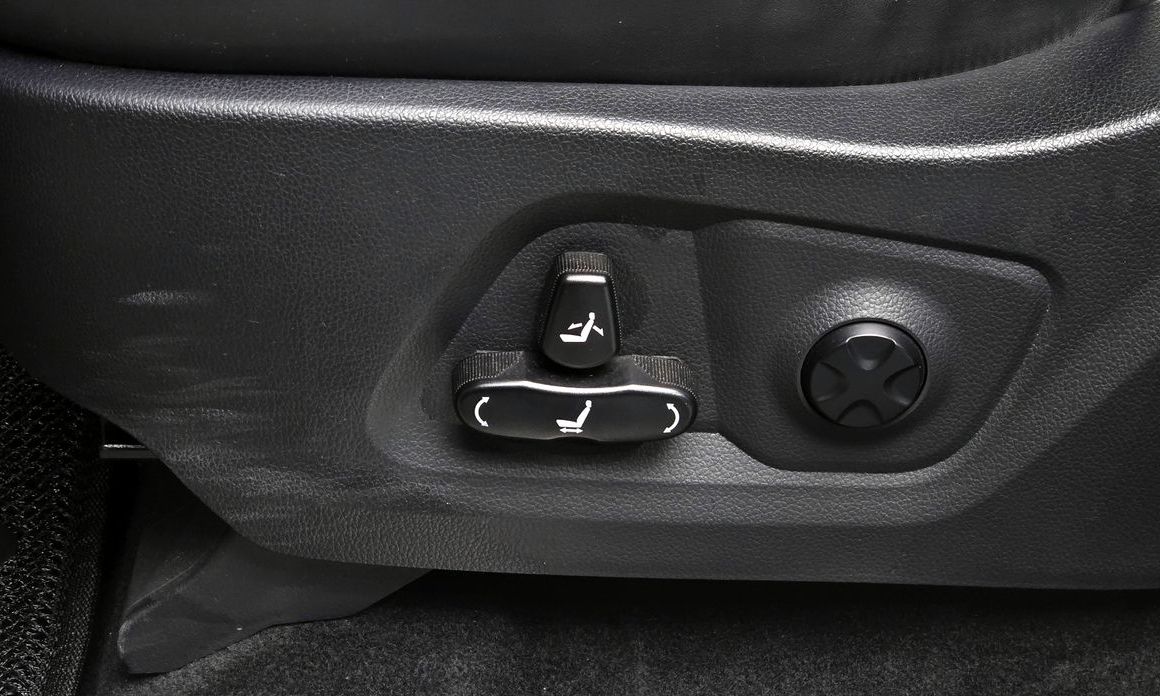 KG_Mobility_Ssangyong Rexton 2020