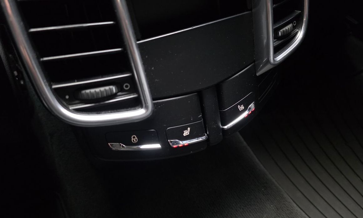 Porsche Cayenne 2012