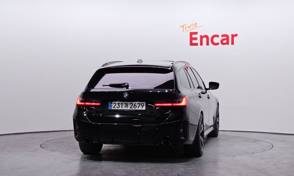 BMW 3-Series 2024