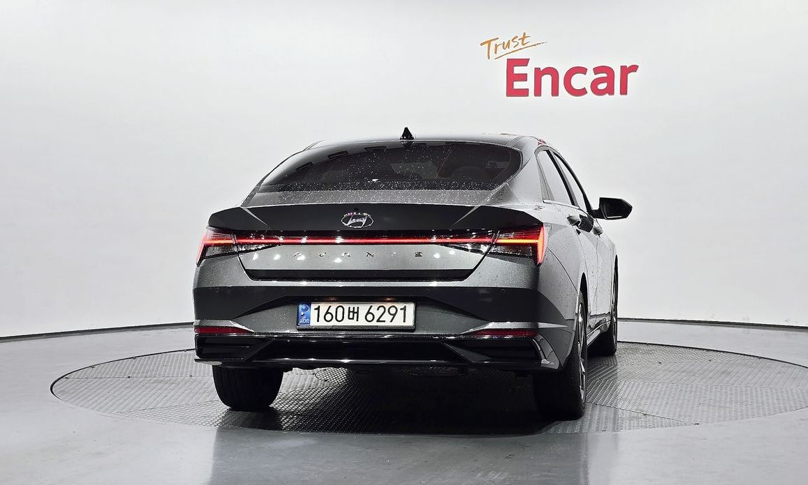 Hyundai AVANTE 2022