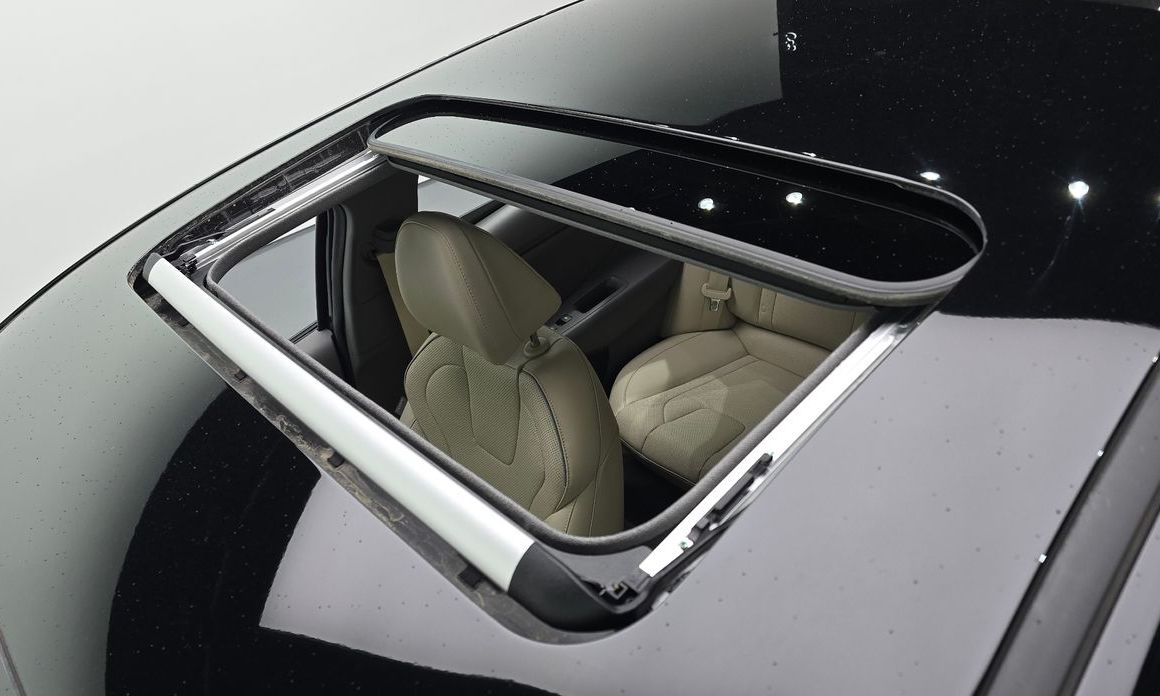 Hyundai AVANTE 2025