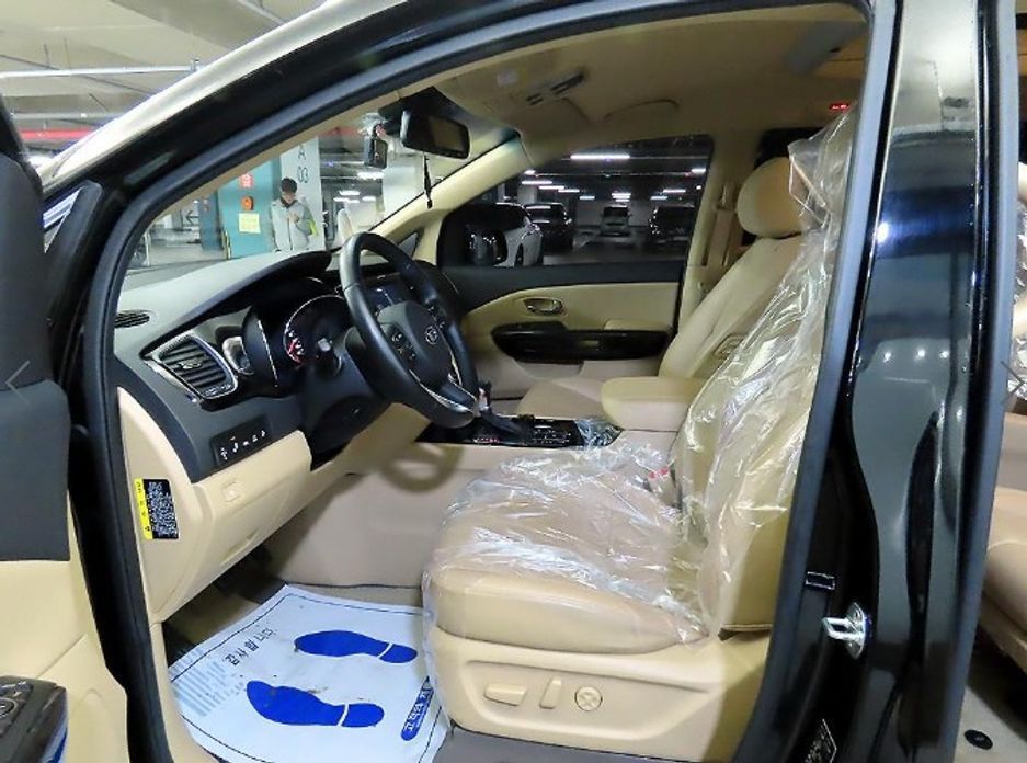 Kia Canival 2019