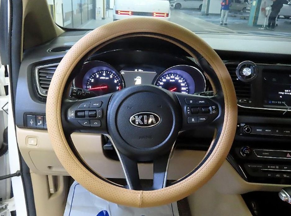 Kia Canival 2019