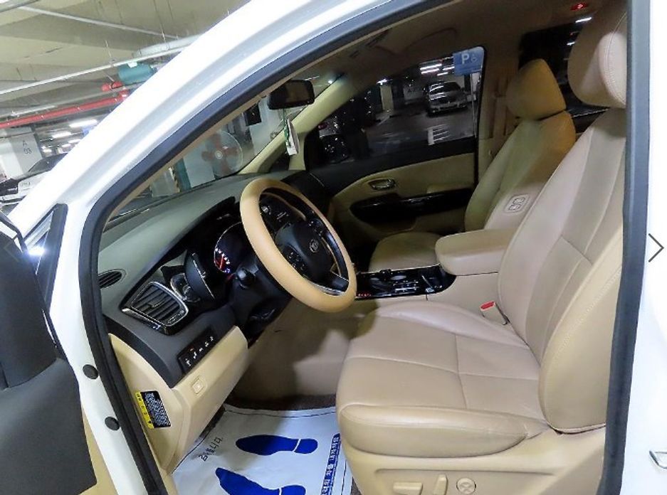 Kia Canival 2019