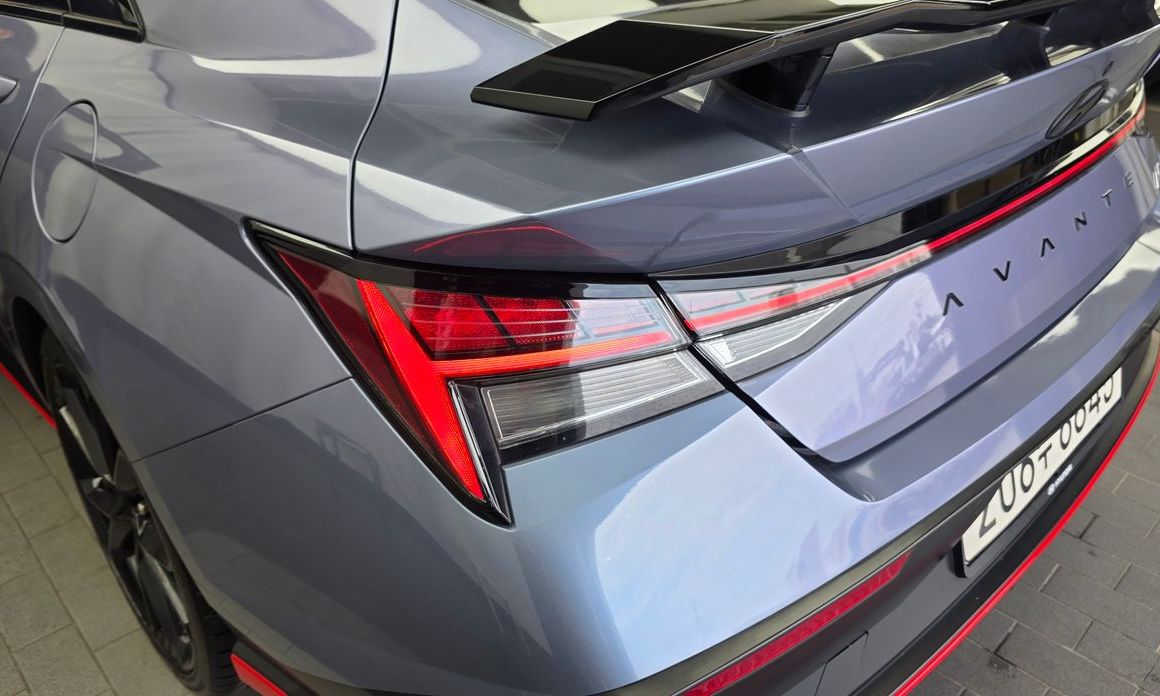 Hyundai AVANTE 2024