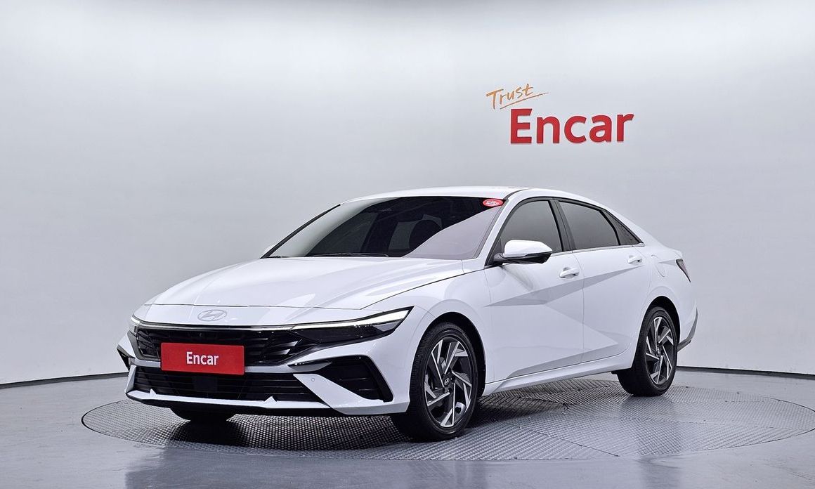 Hyundai AVANTE 2024