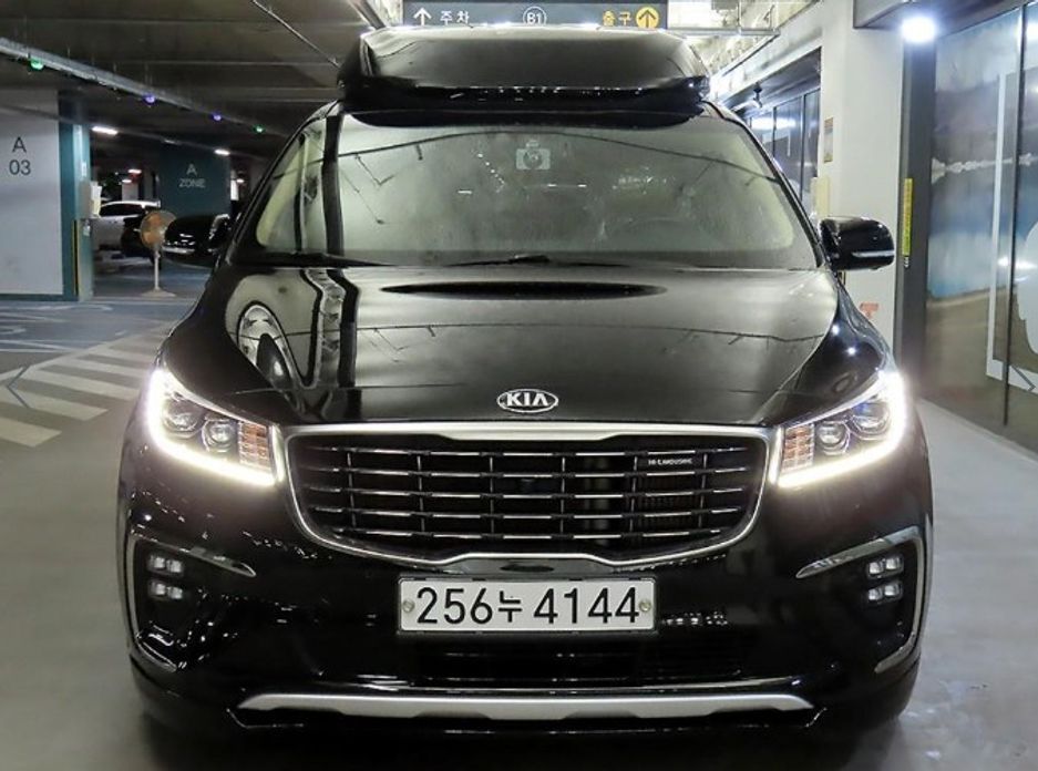 Kia Canival 2019
