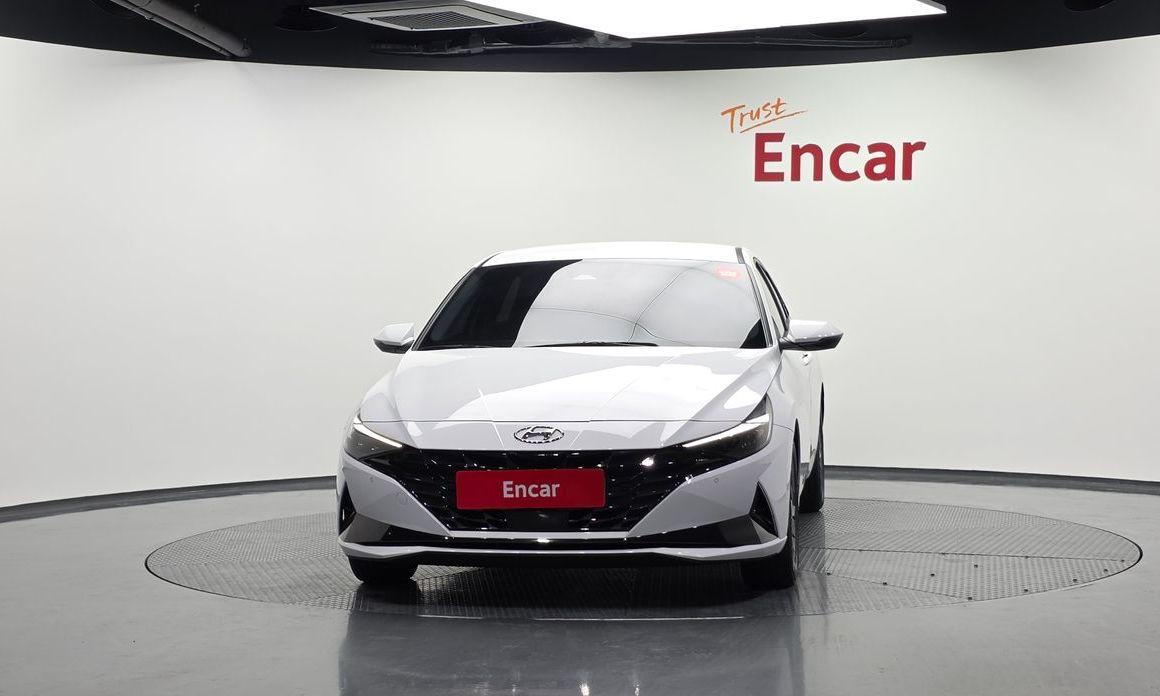 Hyundai AVANTE 2023