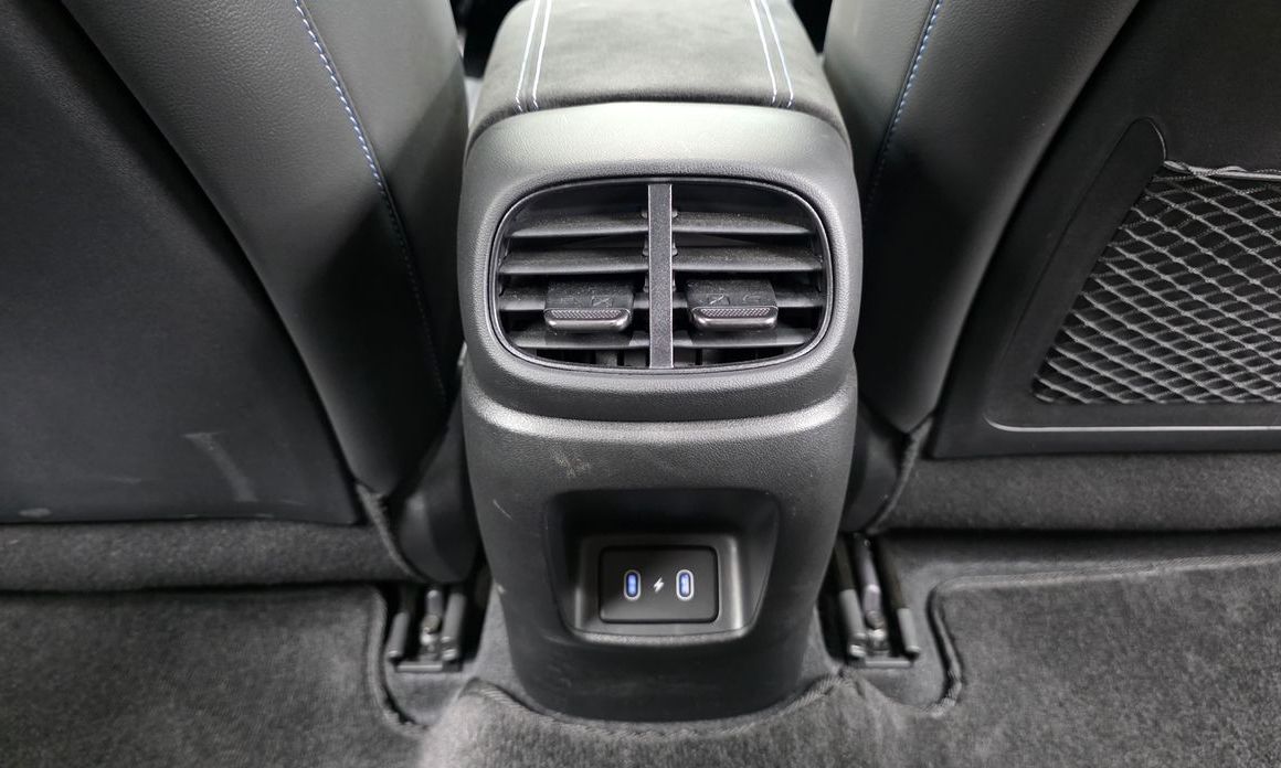 Hyundai AVANTE 2024
