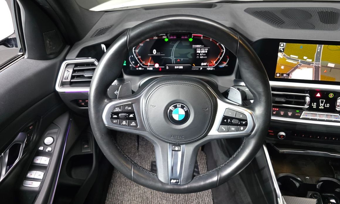 BMW 3-Series 2021