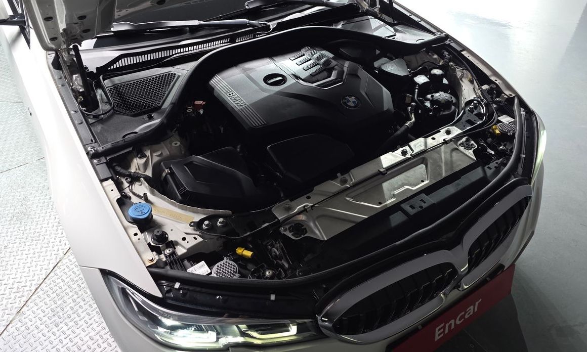 BMW 3-Series 2021