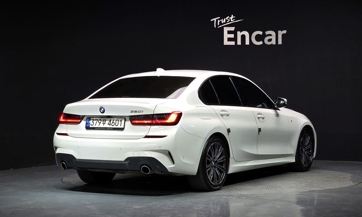 BMW 3-Series 2021