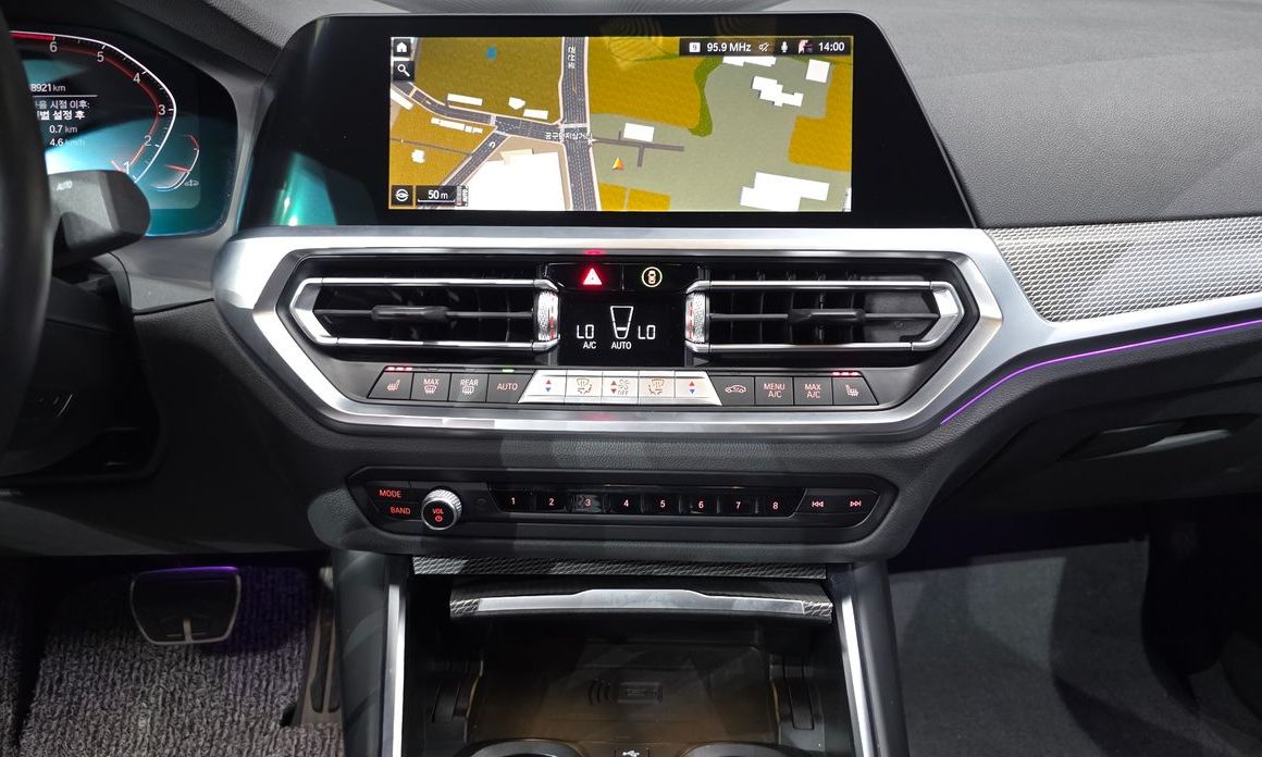 BMW 3-Series 2021