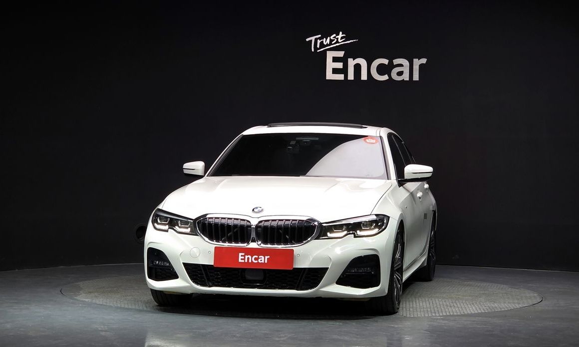 BMW 3-Series 2021