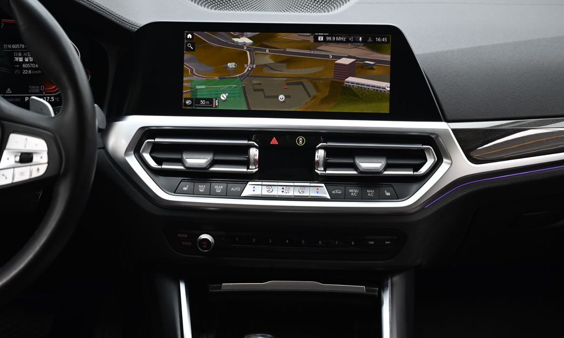 BMW 3-Series 2021