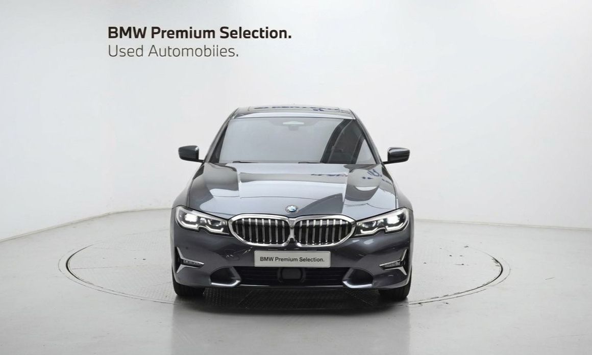 BMW 3-Series 2021