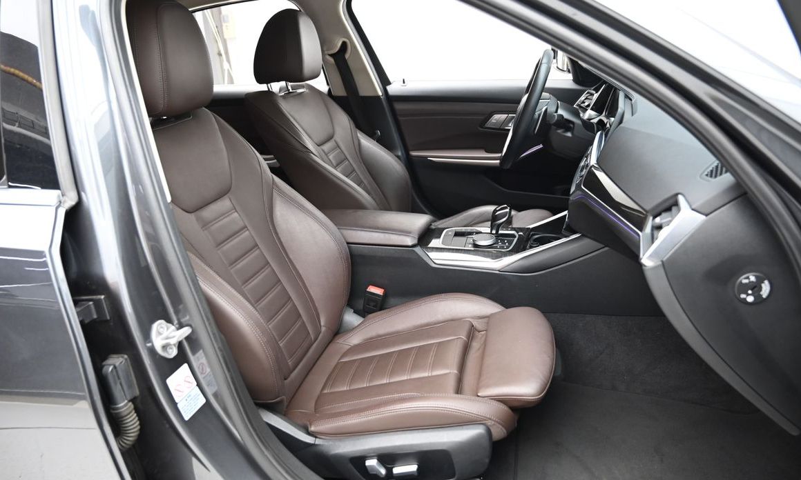 BMW 3-Series 2021