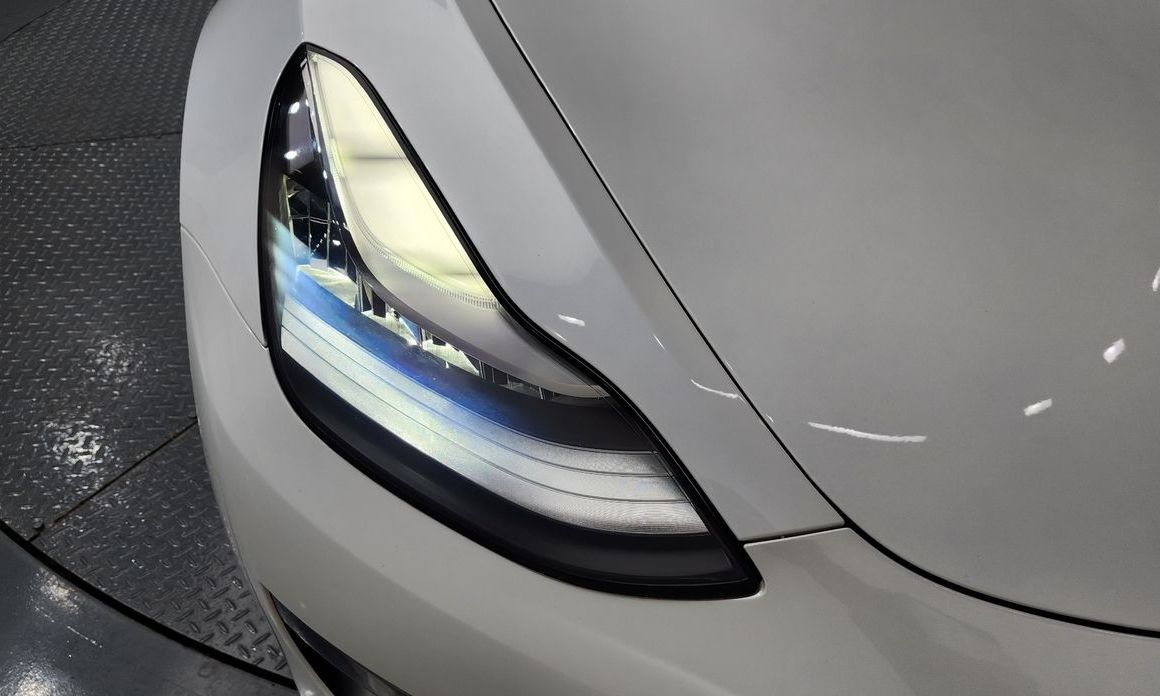 Tesla Model 3 2020