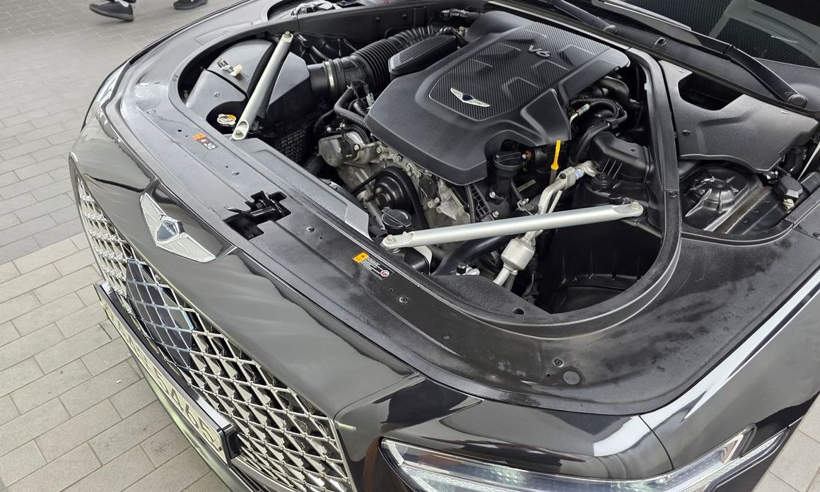 Genesis G90 2019